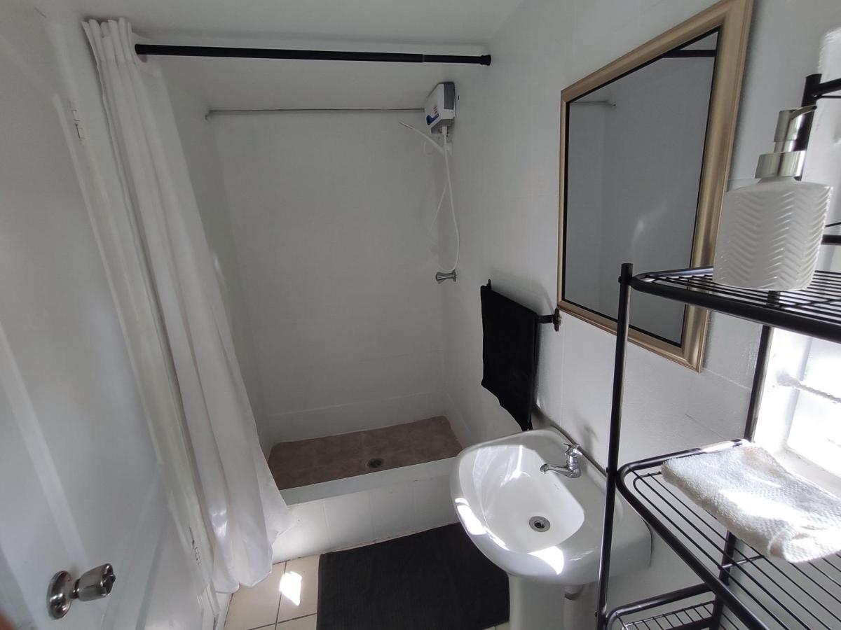 Montego Bay Garden Studio Eksteriør bilde