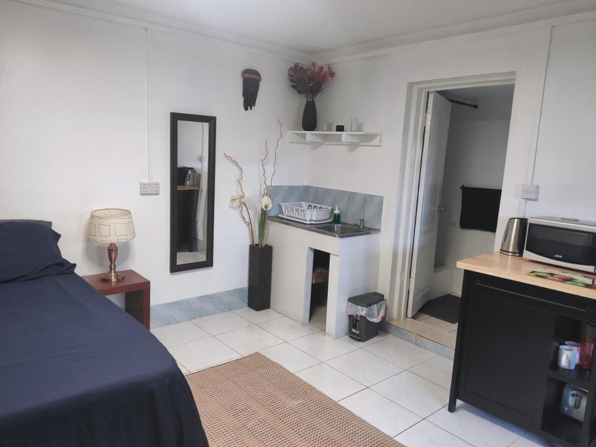 Montego Bay Garden Studio Eksteriør bilde